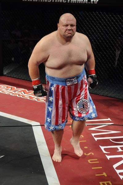 Este atleta pesa 203 kg! Medidas incríveis de esportistas! Quotes