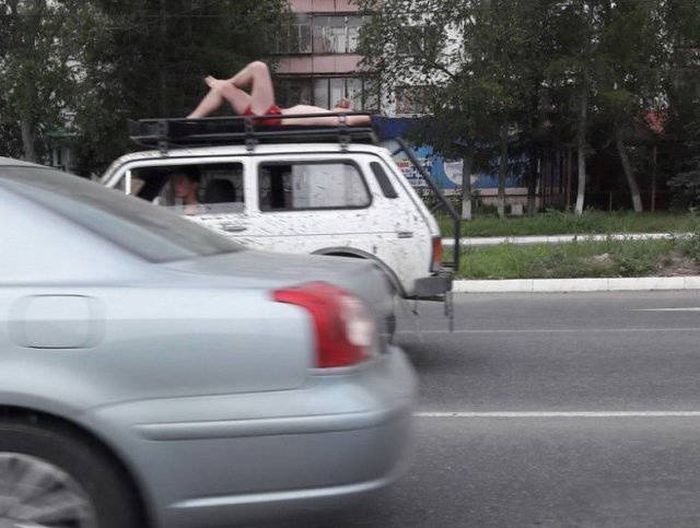 Essas situações improváveis que só podem ser vistas na Rússia! Francamente é hilário! Quotes